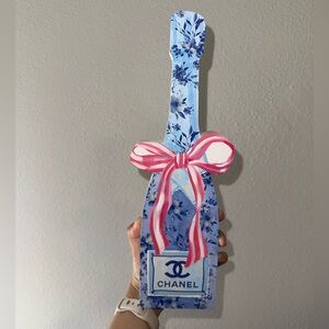 NWT Fashion blue bottle shaped Desk Block Art home decor